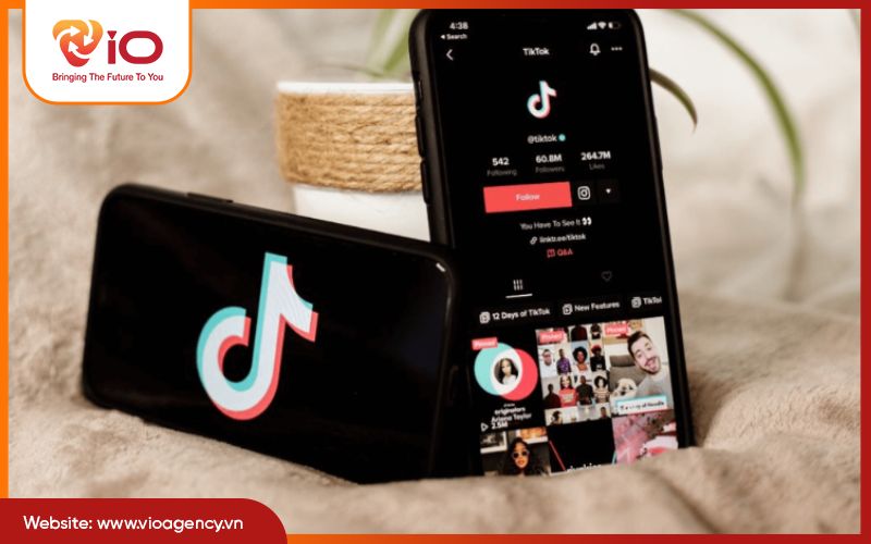Xây kênh tiktok thời trang là gì?