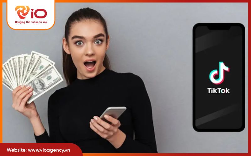 Hướng dẫn cách rút tiền từ TikTok sau khi bật kiếm tiền thành công